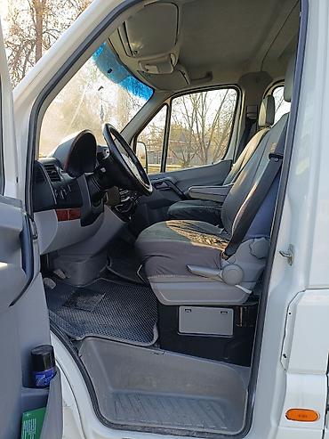 Легкий грузовой транспорт: Легкий грузовик, Volkswagen, Стандарт, 2 т — 4