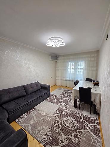 Mənzillər: Bakı, Yeni Yasamal, 4 otaqlı, Köhnə tikili, m. İnşaatçılar, 120 kv. m — 3