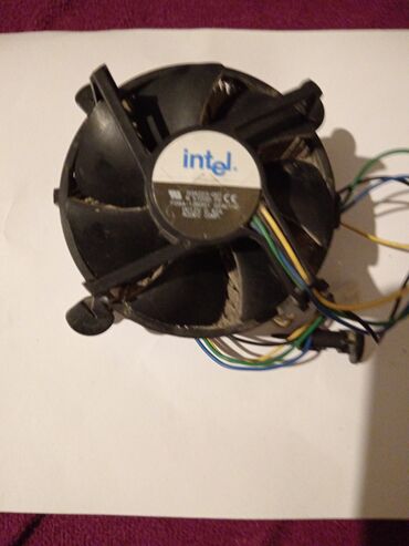 Комплектующие для ПК и ноутбуков: Система охлаждения Intel, Кулер, Б/у