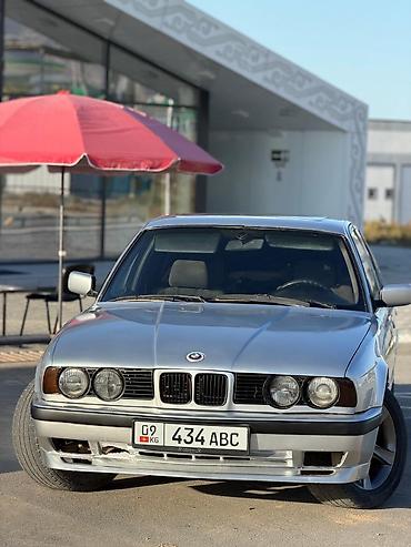mazda 325: BMW 5 series: 1991 г., 3 л, Механика, Бензин, Седан — 2