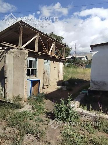 полу дом: Г. Чолпон-Ата, 2-й микрорайон 🔷 Недостроенный дом — 81 м² 🔷 Времянка — — 2