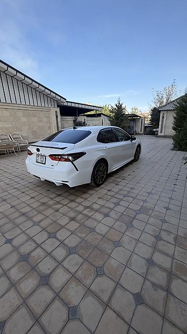 avalon 2017: Toyota Camry: 2023 г., 2.3 л, Вариатор, Гибрид, Седан — 7