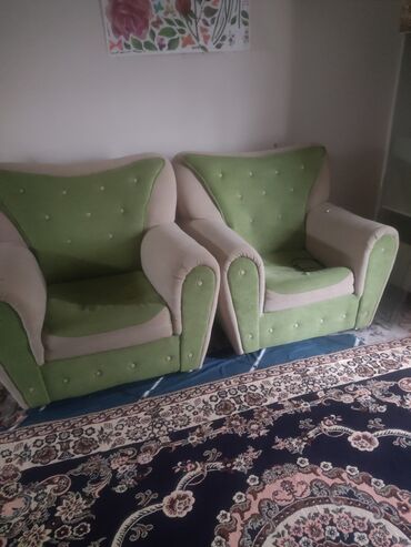 i̇şlenmiş divan kreslo: İşlənmiş, Mini-divan