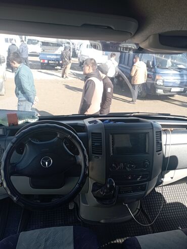 Легкий грузовой транспорт: Легкий грузовик, Mercedes-Benz, Дубль, 3 т, Б/у — 8