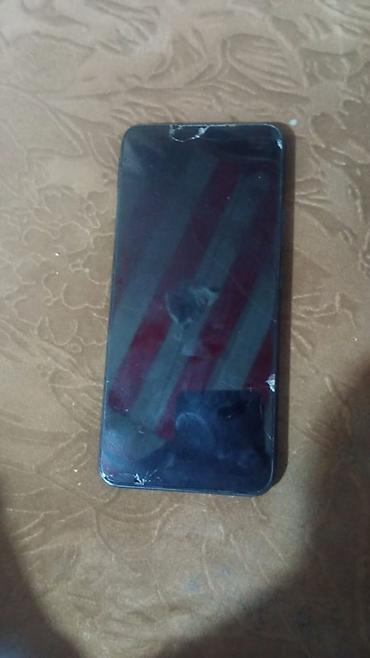 en ucuz telefon: Realme C21, rəng - Göy — 2