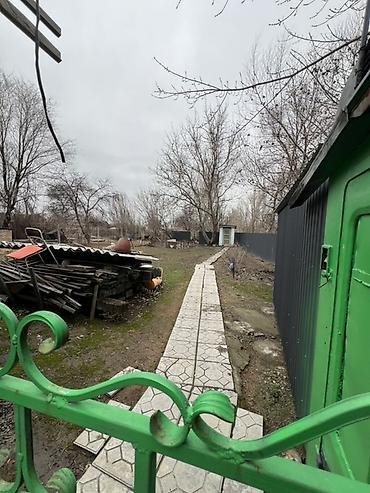 Продажа полдома: Дом с участком и хозяйственными постройками - Одноэтажный жилой дом с — 3