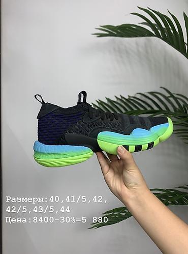 Мужская обувь: Кроссовки баскетбольные Adidas (серия с подошвой Lightstrike) - — 7