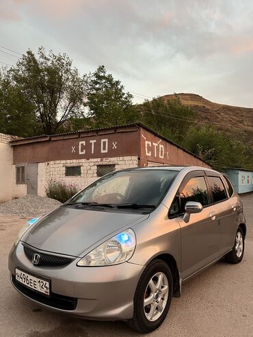 хунда фит: Honda Fit: 2004 г., 1.3 л, Вариатор, Бензин