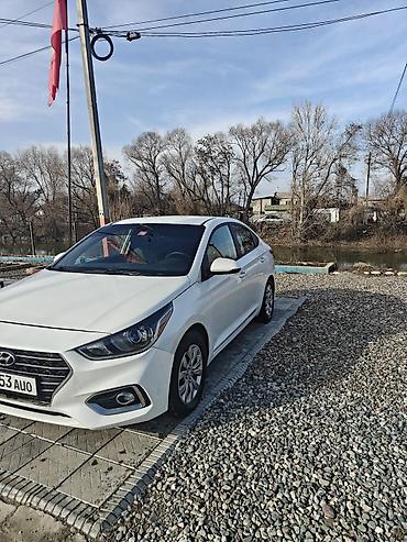 Hyundai: Hyundai Solaris: 2018 г., 1.6 л, Автомат, Бензин, Седан — 2