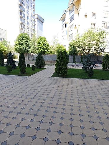 2 8: 3 комнаты, 93 м², 7 мкр Элитка, 3 этаж, Дизайнерский ремонт — 1