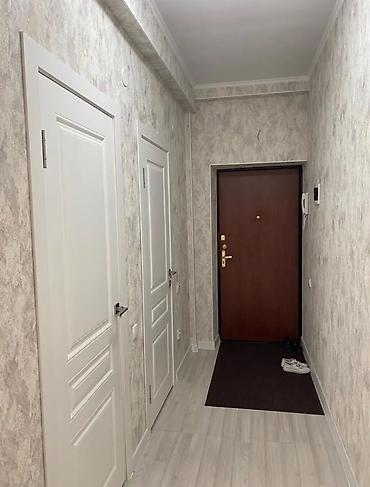 Долгосрочная аренда квартир: 📍Азия Молл 💰60,000 сом 🏢Сдаю 2 комнатную элитку, 72м2 Все удобства — 12