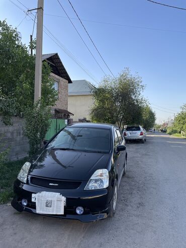 обмен автомобилей: Honda Stream: 2001 г., 1.7 л, Автомат, Бензин