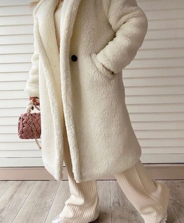 firuzeyi reng: Пальто XL (EU 42), цвет - Молочный