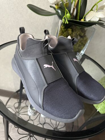 насос для члена: Кроссовки, 37, 37.5, Puma, Б/у, цвет - Серый, Самовывоз