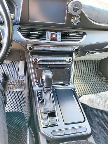 gra: Hyundai Grandeur: 2018 г., 3 л, Автомат, Газ, Седан — 8