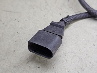 Датчики, сенсоры, предохранители: Датчик коленвала Volkswagen 2001 г., Б/у, Оригинал, Германия — 4