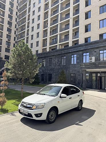 450000: ВАЗ (ЛАДА) Granta: 2016 г., 1.6 л, Автомат, Лифтбек — 1