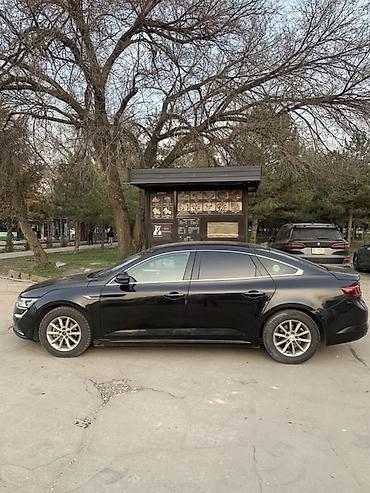 Renault: Renault : 2018 г., 2 л, Вариатор, Газ, Седан — 4