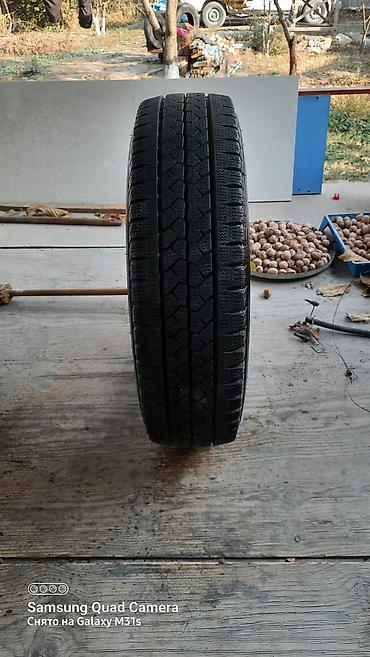5114 15: Шины 215 / 65 / R 16, Зима, Б/у, Пара, Легковые, Япония, Bridgestone — 5