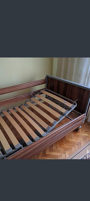 second hand wheelchairs: Relativno malo korišćen krevet, prodaje se u kompletu sa medicinskim i — 5