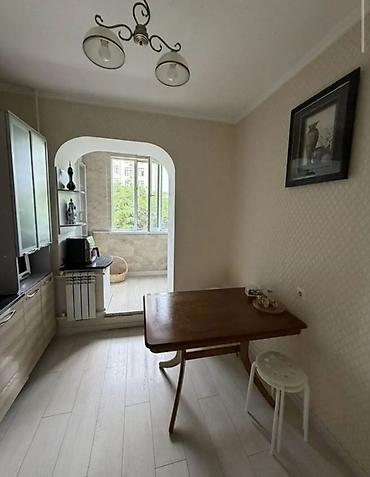 3 комнаты, 80 м², Аламедин-1 мкр 3 этаж, Дизайнерский ремонт at lalafo.kg 3 комнаты, 80 м², Аламедин-1 мкр 3 этаж, Дизайнерский ремонт
