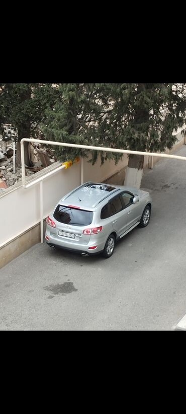 cruze arxa stop: Hunday Santefe 2010 2.2 motor dizel 4 çəkər . Barter mümkündü Toyota