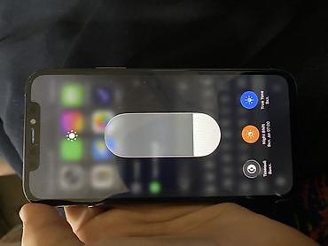 Apple iPhone: IPhone 11 Pro, золотистый все работает без ошибки состояние хорошее — 8