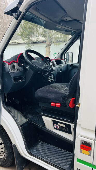 Легкий грузовой транспорт: Легкий грузовик, Mercedes-Benz, Дубль, 3 т, Б/у — 6