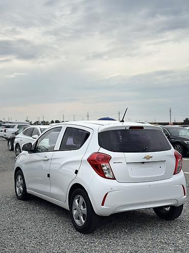 spark 1: Chevrolet Spark: 2019 г., Бензин, Хэтчбэк — 3