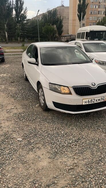 шкода актавия: Skoda Octavia: 2016 г., 1.6 л, Автомат, Бензин, Хетчбек