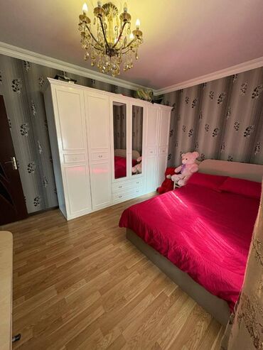 Uzunmüddətli kirayə mənzillər: Xətai rayonu,Ukraniya dairəsinə yaxın,Heydər parkının üstündə.9 — 4