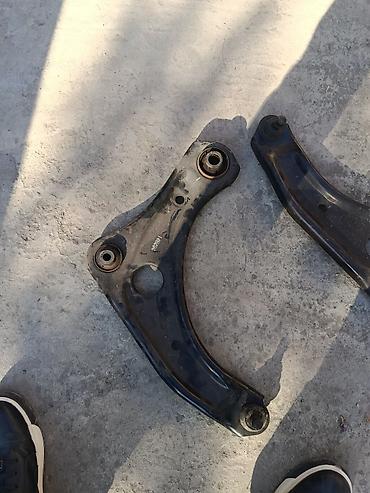Ehtiyat hissələri: Məhsul: Ön asqı qolları və stabilləşdirici çubuq (stabillizator — 3