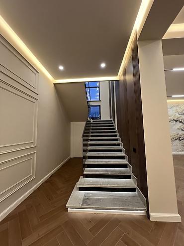 Продажа коттеджей и домов: 🏡 Продаётся премиальный дом в ЖМ Арча-Бешик Статусный дом, где — 12