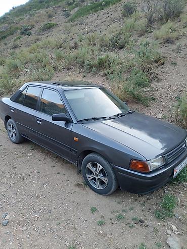 форт эскорт: Mazda 323: 1989 г., 1.6 л, Механика, Бензин, Седан — 8