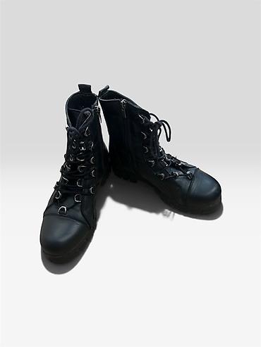 martens: ❗️10 пар обуви за 7500сом!!! Продаю в связи с отъездом 1️⃣ Nike — 1