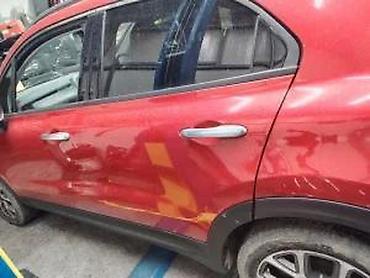 Karoserija: Fiat 500x Cross vrata zadnja leva kod boje 831. Fiat 500x Cross vrata — 1