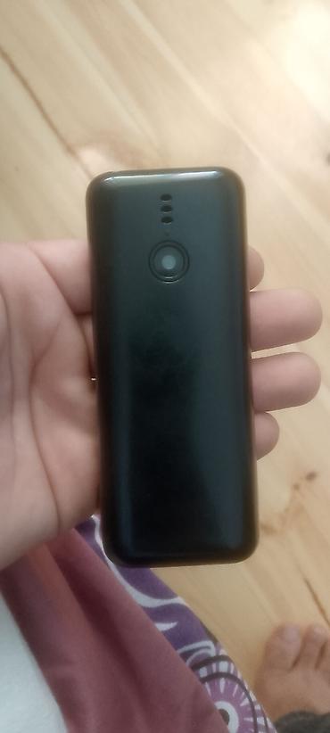 ev əşyaları gəncə: CORN C150 düyməli mobil telefon Xüsusiyyətlər: - İki SIM dəstəyi — 2
