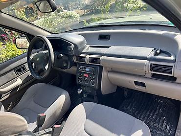 Land Rover: Land Rover Freelander: 2002 г., 2 л, Автомат, Бензин, Внедорожник — 3
