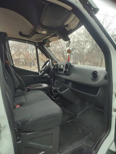 Mercedes-Benz: Mercedes-Benz Спринтер: 2018 г., 2.2 л, Механика, Дизель, Бус — 11