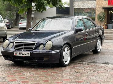 нехся 2: Mercedes-Benz E 320: 2001 г., 3.2 л, Автомат, Бензин, Седан