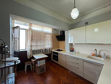 Bakı, 9-cu mikrorayon, 3 otaqlı, Köhnə tikili, 85 kv. m lalafo.az -da Bakı, 9-cu mikrorayon, 3 otaqlı, Köhnə tikili, 85 kv. m