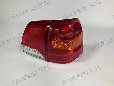 200: Задний правый стоп-сигнал Toyota 2014 г., Б/у, Оригинал, Япония — 6