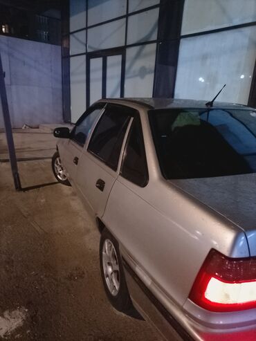 Daewoo: Daewoo Nexia: 1.5 l | 2007 il Sedan — 12