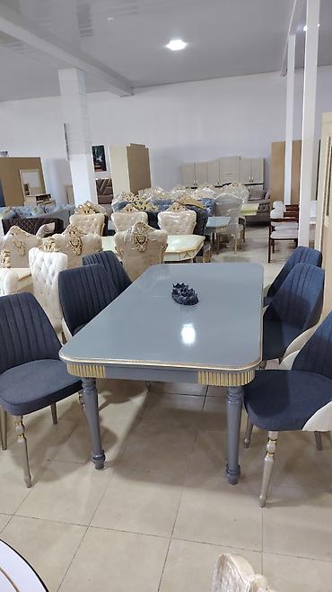 Masa və oturacaq dəstləri: Qonaq otağı üçün, Yeni, Açılmayan, Oval masa, 8 stul — 15