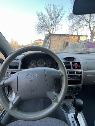 Kia: Kia Rio: 2003 г., 1.5 л, Автомат, Бензин, Универсал — 5