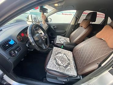 аккура: Volkswagen Polo: 2013 г., 1.6 л, Механика, Бензин, Седан — 5