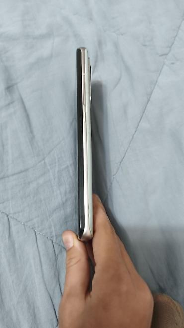 xiaomi t: Xiaomi, 12, Б/у, 256 ГБ, цвет - Белый — 2