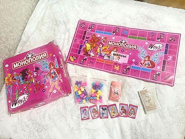 uşaq oyun: Winx temalı “Monopoliya” stolüstü oyun seti. Dəstin tərkibi: - — 1
