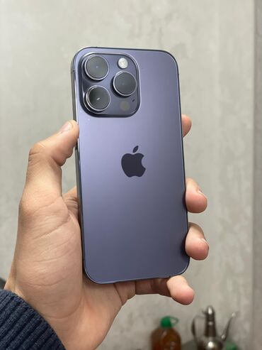 Apple iPhone: IPhone 14 Pro, Новый, 128 ГБ, Deep Purple, Наушники, Зарядное устройство, Защитное стекло, 86 %