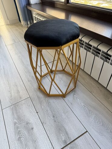 Пуфики: Повторно поступили стул пуфики,,,качество очень высокая,,,ткань — 7